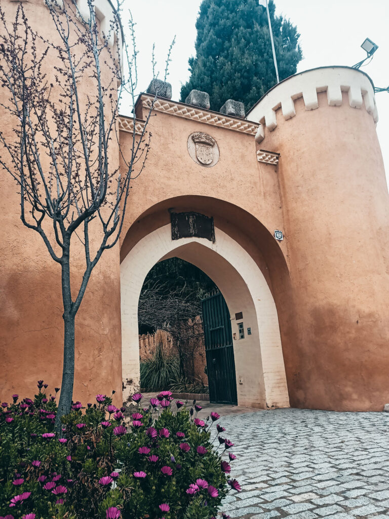 entrada castillo de lÃ¡char